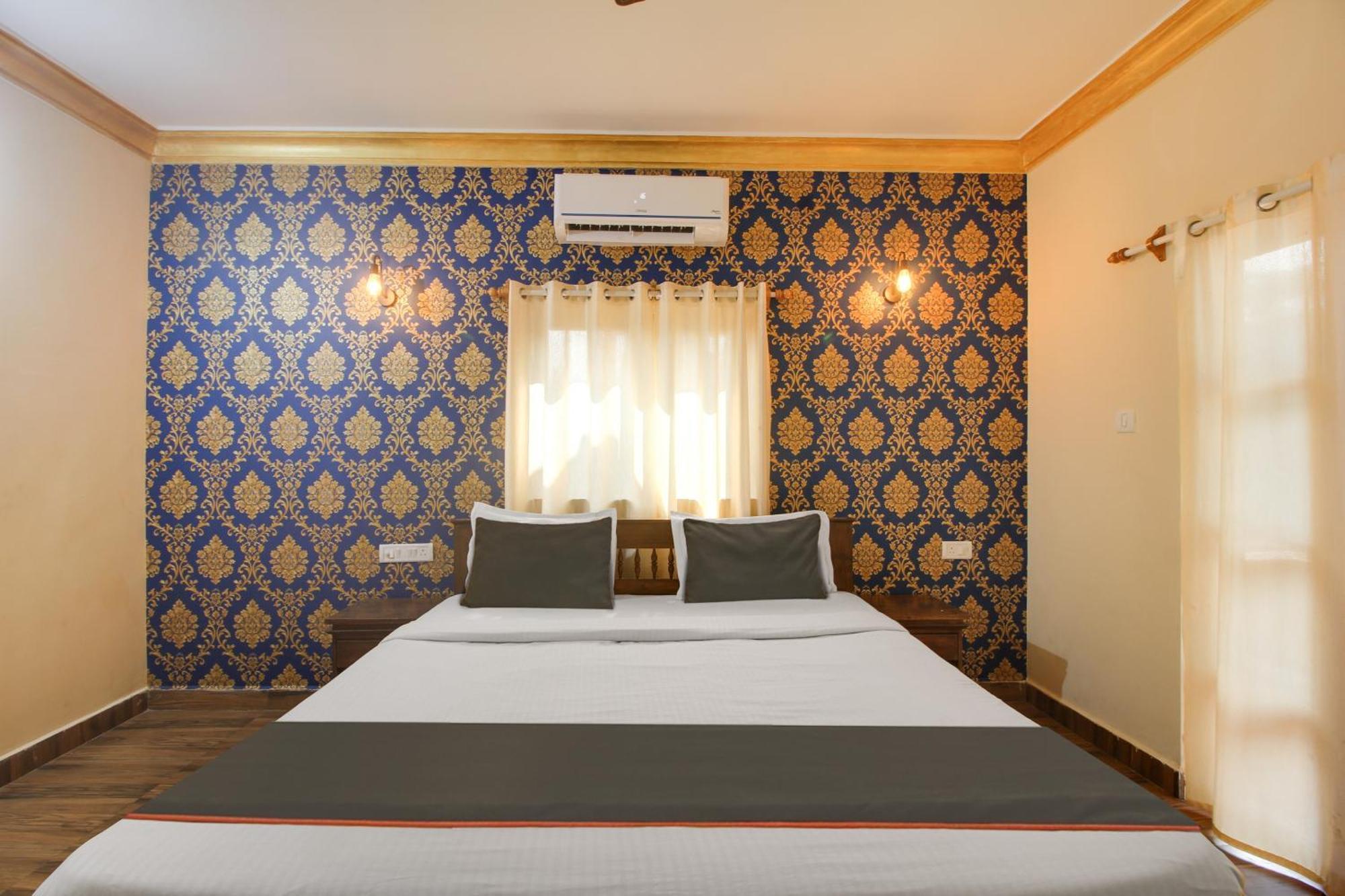 Hotel Collection O Romeos Place Baga Beach Calangute Exterior foto